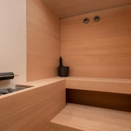 Aurea Casa Palacio Sagasta 4*