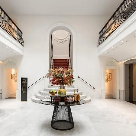Hotel Aurea Casa Palacio Sagasta 4*